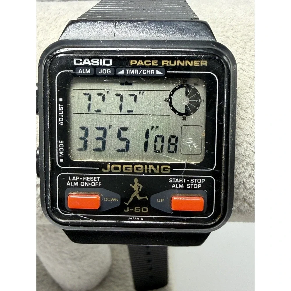Casio J-50 New Battery Pace Runner Jogging Mens Watch Mod 208 33MM 8
